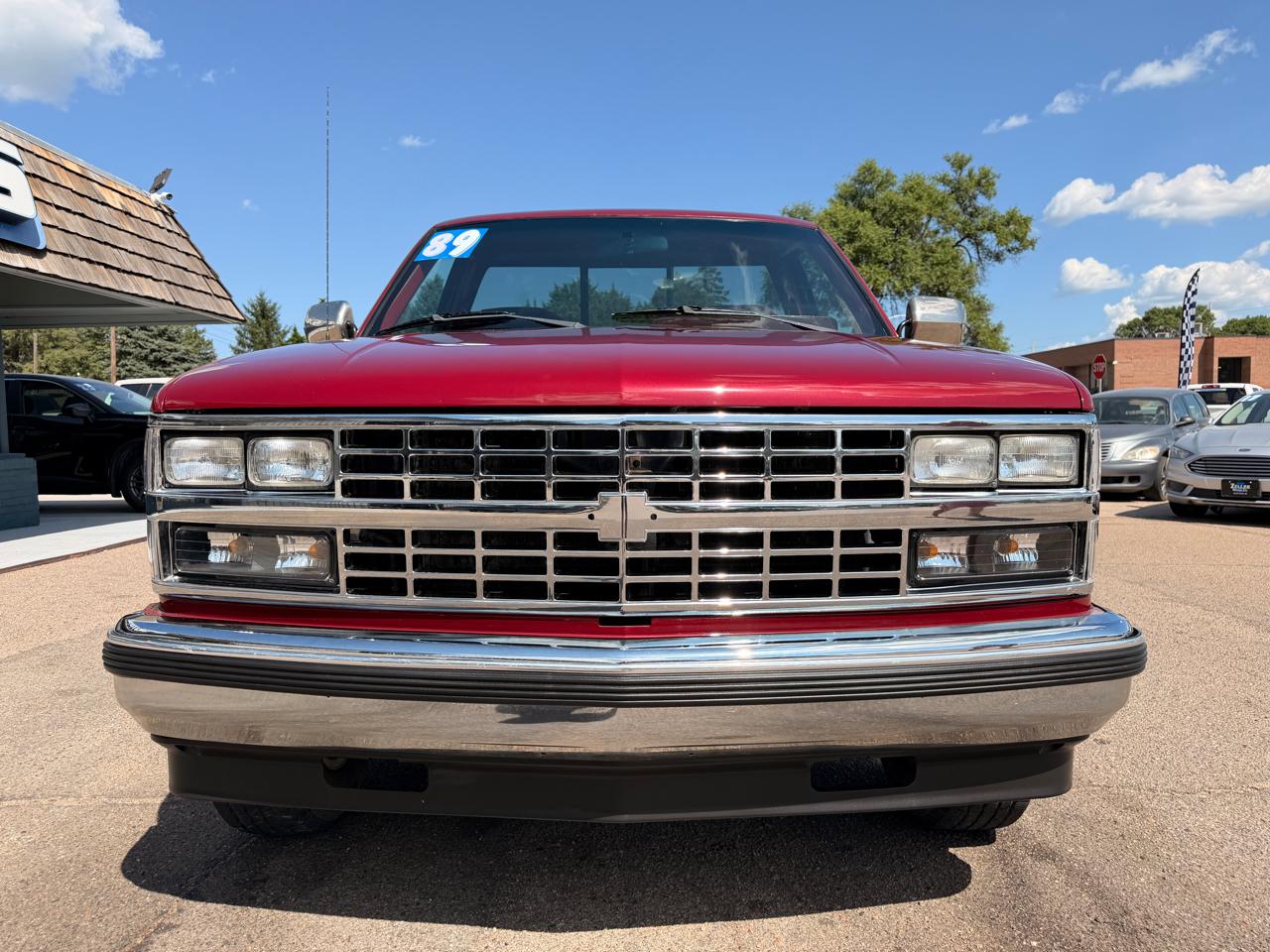 Chevrolet 1/2 Ton Pickups Fleetside 117.5" 4WD 1989