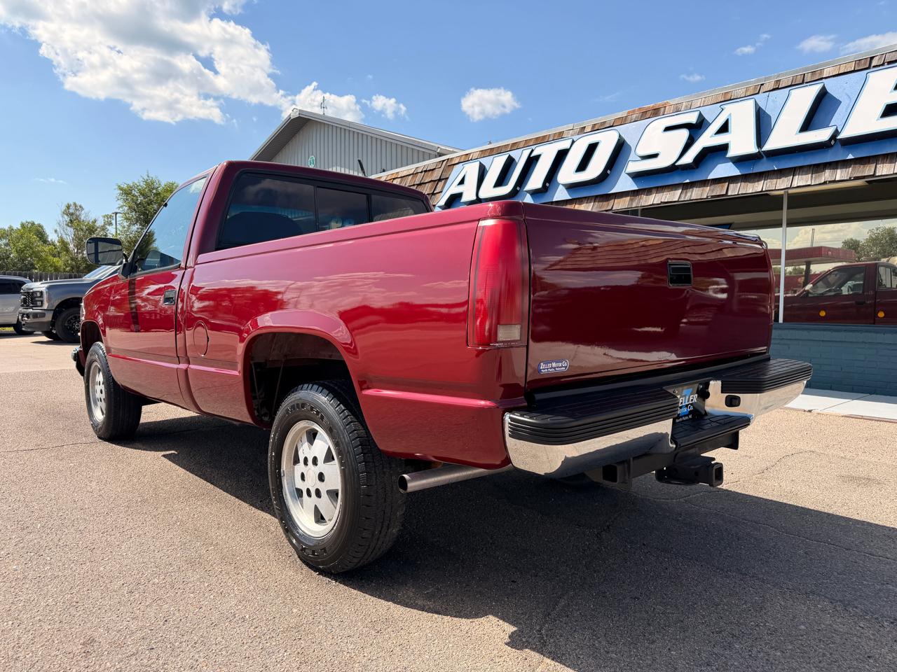 Chevrolet 1/2 Ton Pickups Fleetside 117.5" 4WD 1989