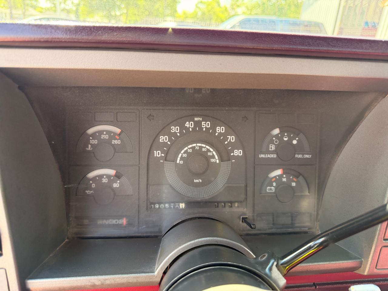 Chevrolet 1/2 Ton Pickups Fleetside 117.5" 4WD 1989