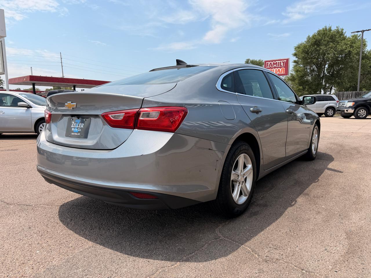 Chevrolet Malibu 4dr Sdn LS w/1FL 2023