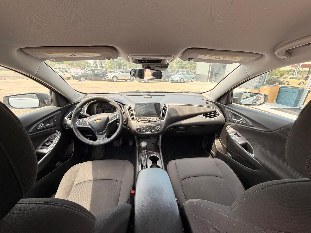 Chevrolet Malibu 4dr Sdn LS w/1FL 2023