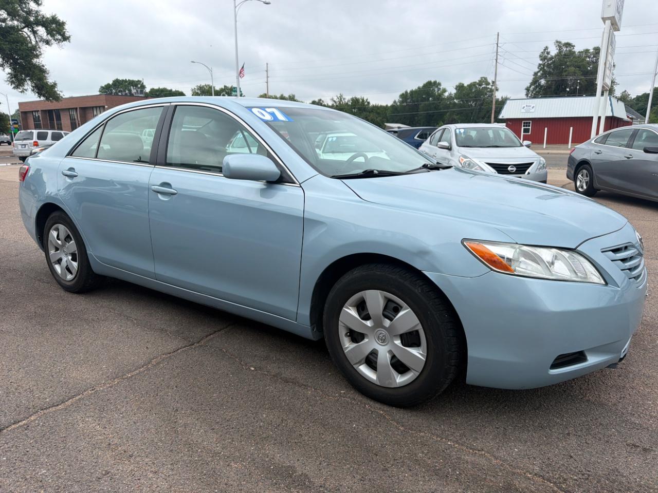 Toyota Camry 4dr Sdn I4 Auto XLE (Natl) 2007