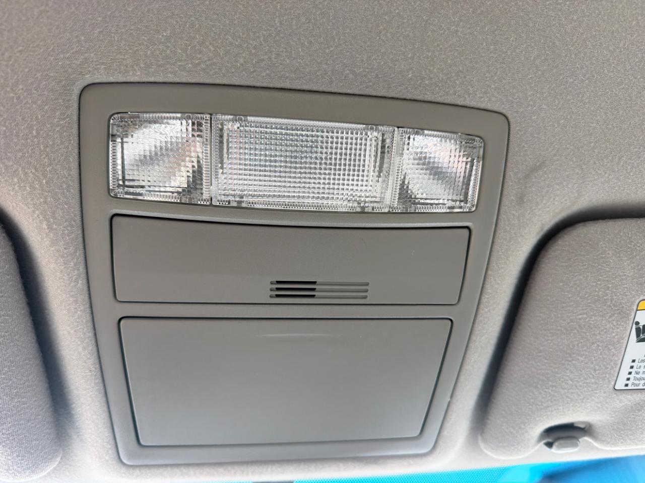 Toyota Camry 4dr Sdn I4 Auto XLE (Natl) 2007