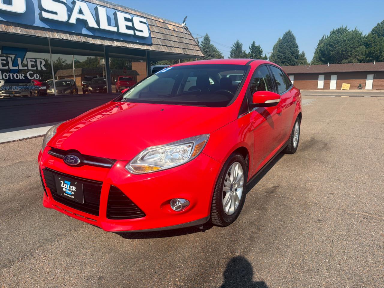 Ford Focus 4dr Sdn SEL 2012