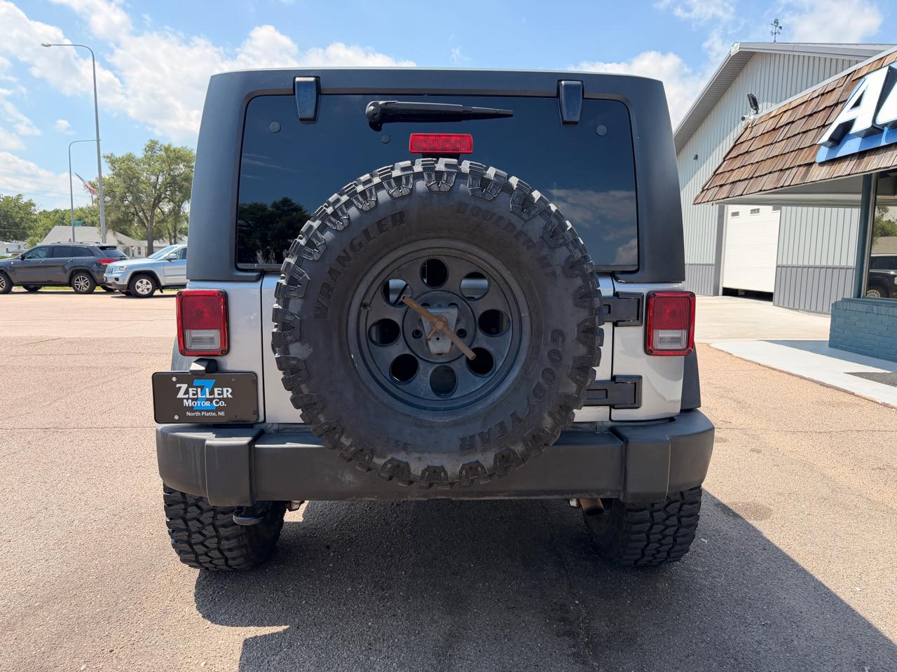 Jeep Wrangler 4WD 2dr Sport 2014
