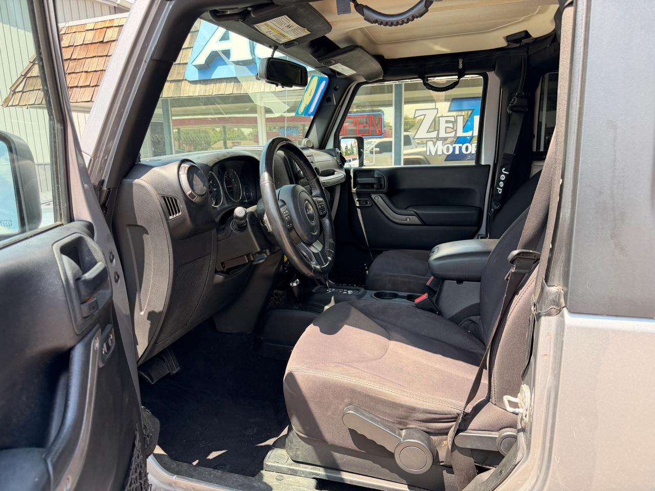 Jeep Wrangler 4WD 2dr Sport 2014