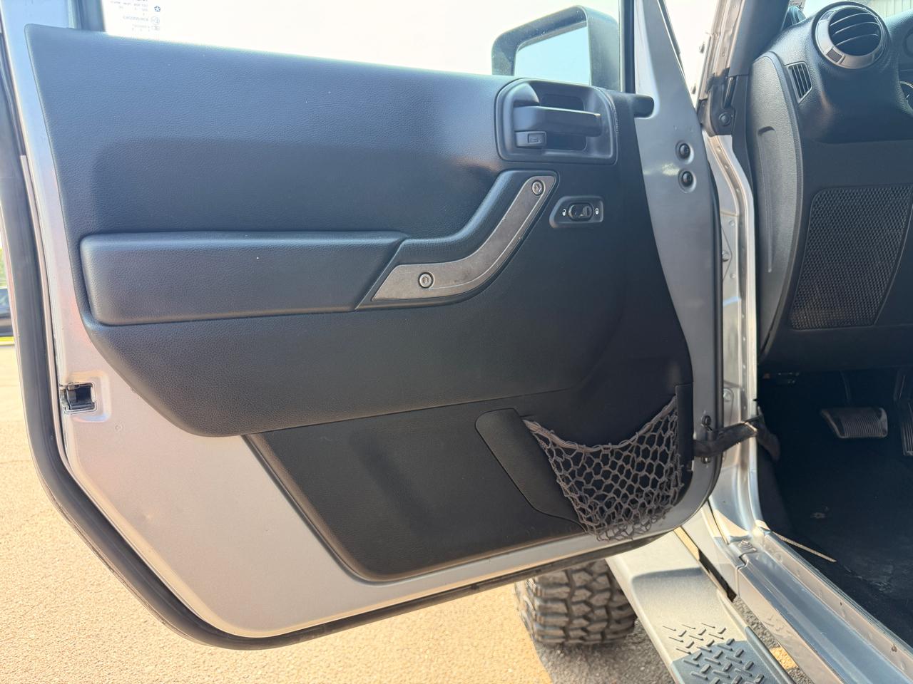 2014 Jeep Wrangler Sport - Photo 14