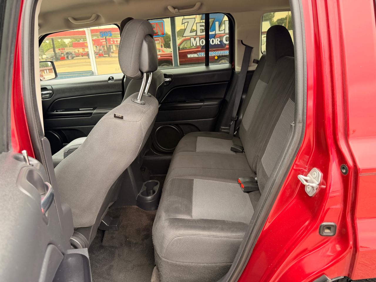 Jeep Patriot 4WD 4dr Sport 2015
