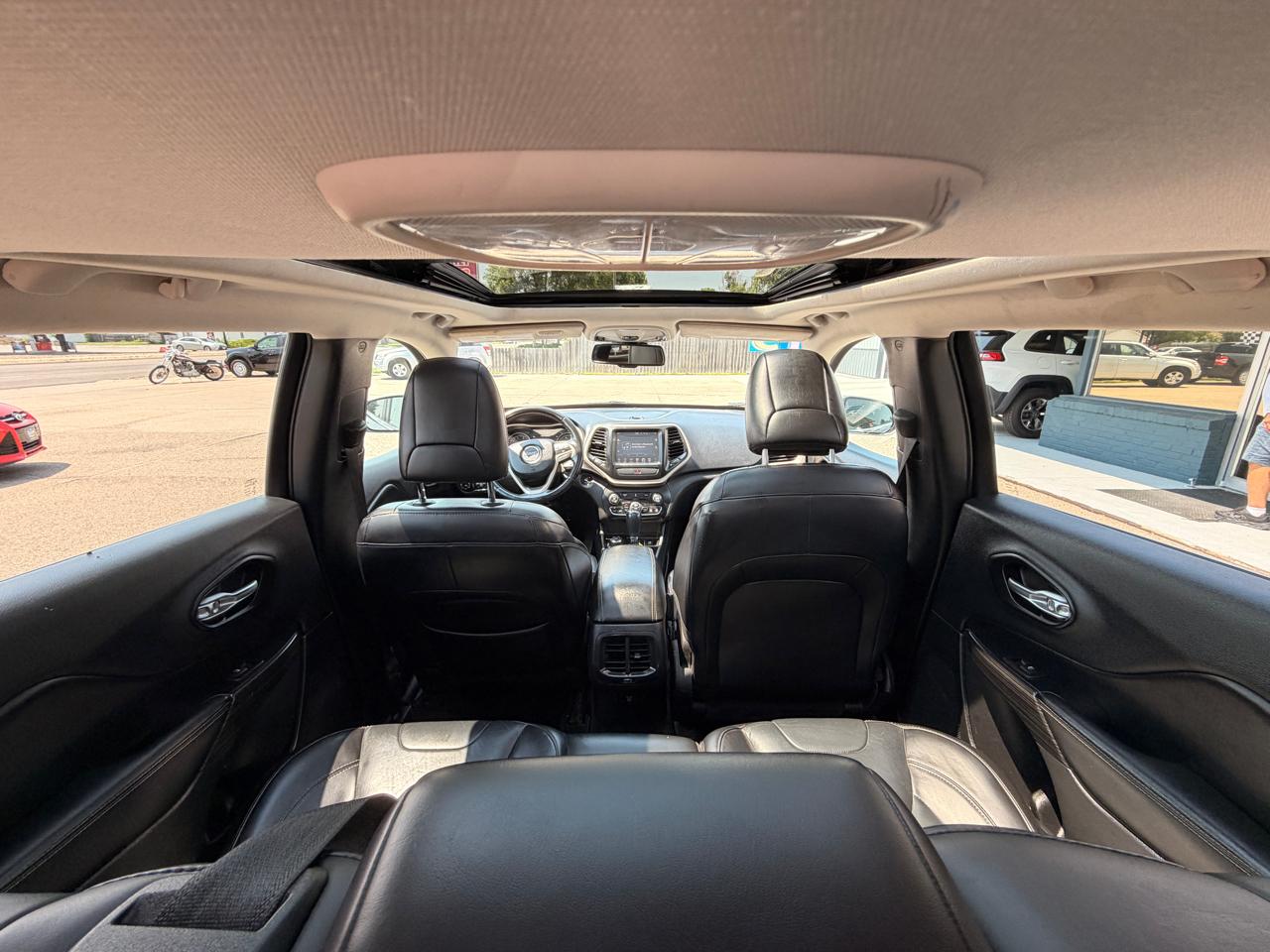 Jeep Cherokee 4WD 4dr Limited 2015