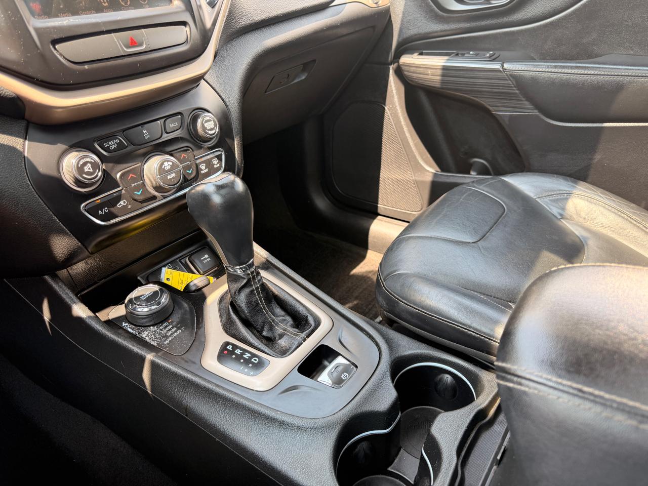 Jeep Cherokee 4WD 4dr Limited 2015