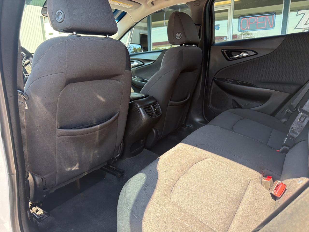 Chevrolet Malibu 4dr Sdn LT w/1LT 2018