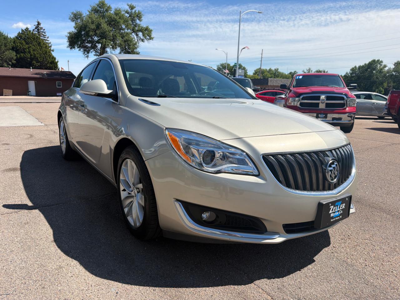 Buick Regal 4dr Sdn Premium I AWD 2016