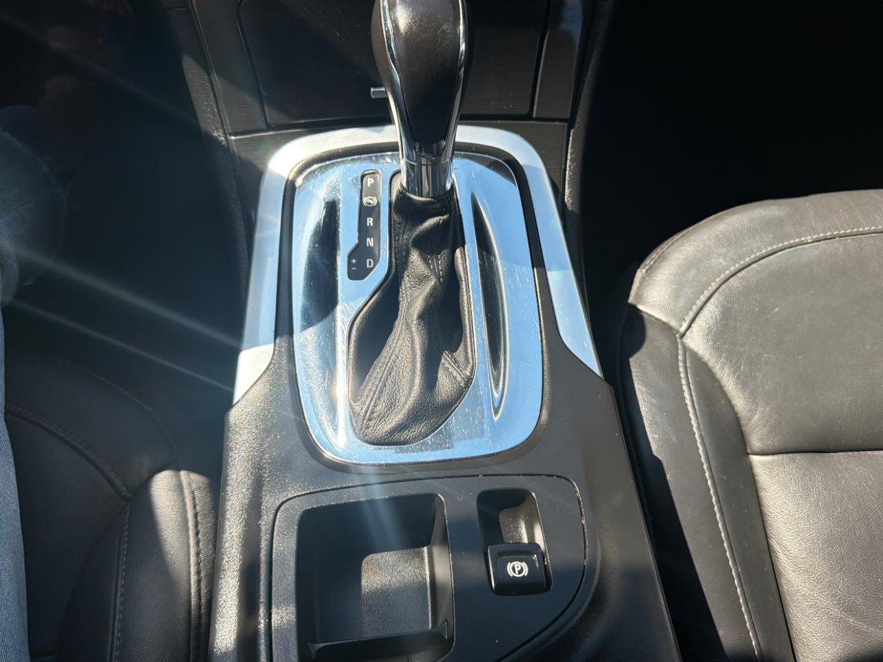 Buick Regal 4dr Sdn Premium I AWD 2016