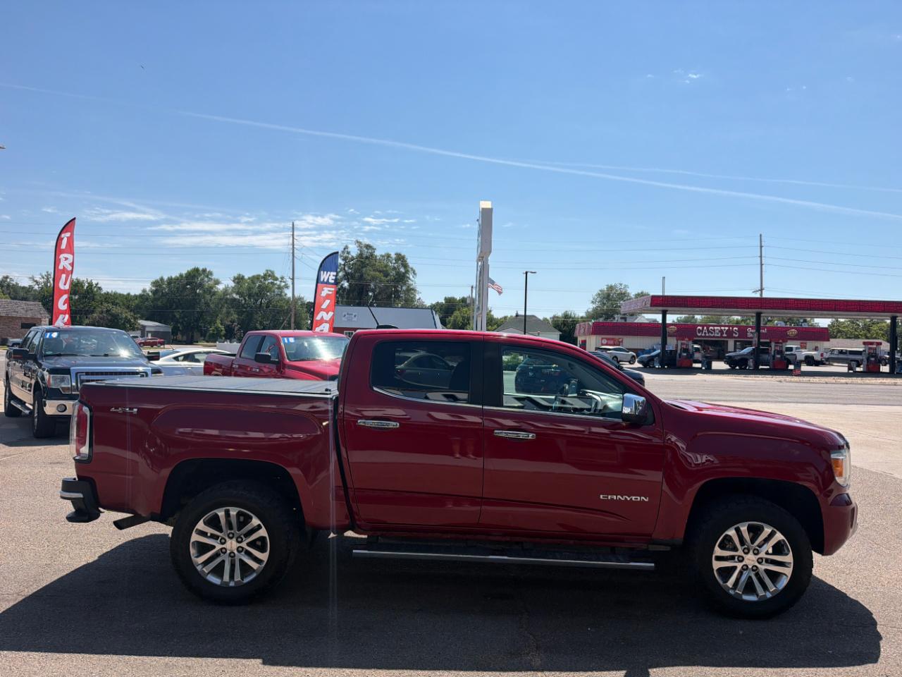 GMC Canyon 4WD Crew Cab 128.3" SLT 2017
