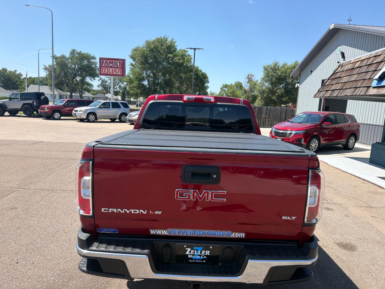 GMC Canyon 4WD Crew Cab 128.3" SLT 2017