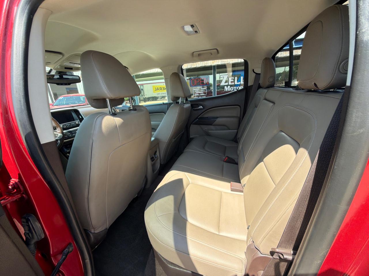 GMC Canyon 4WD Crew Cab 128.3" SLT 2017