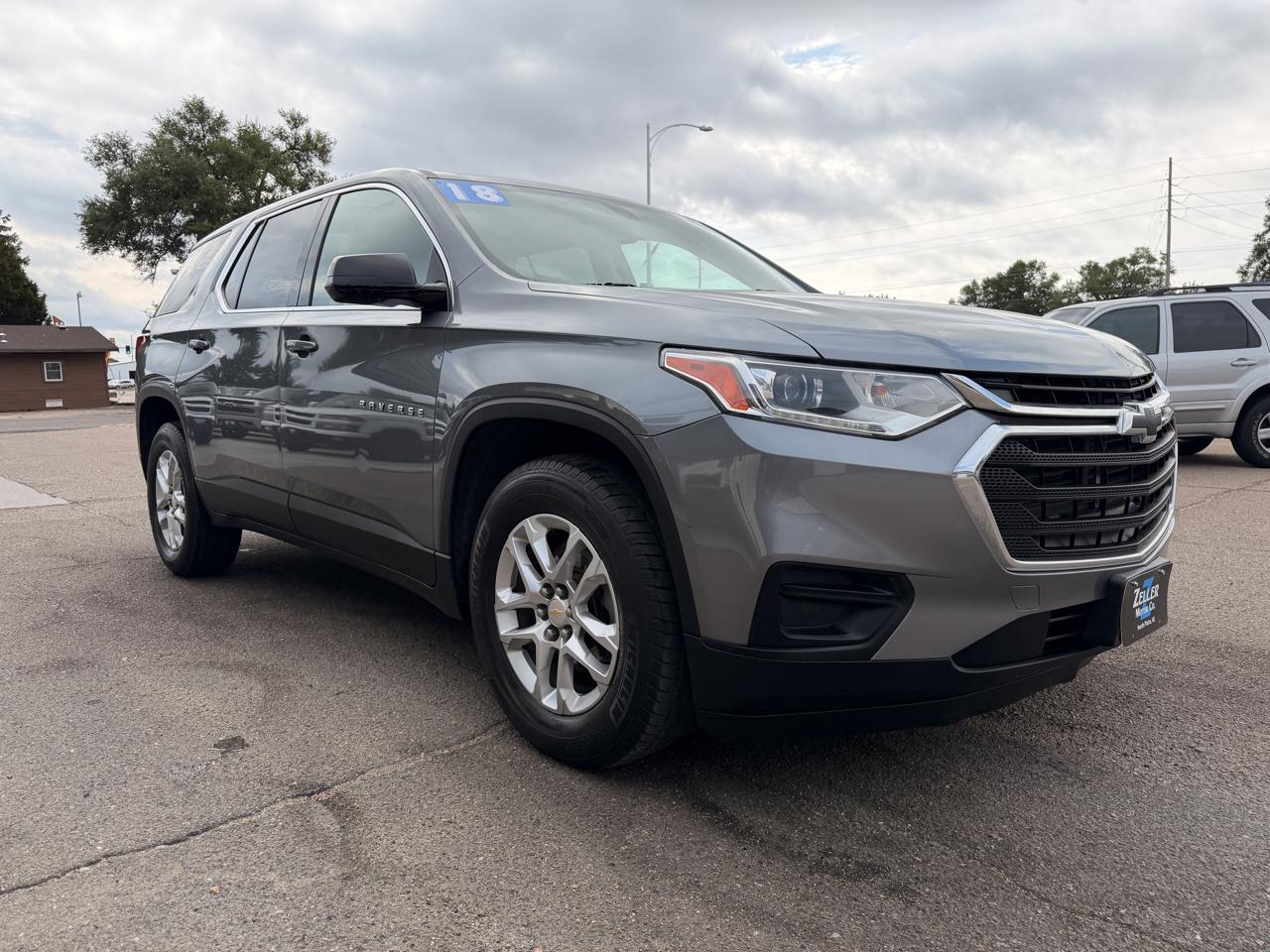 Chevrolet Traverse FWD 4dr LS w/1LS 2018
