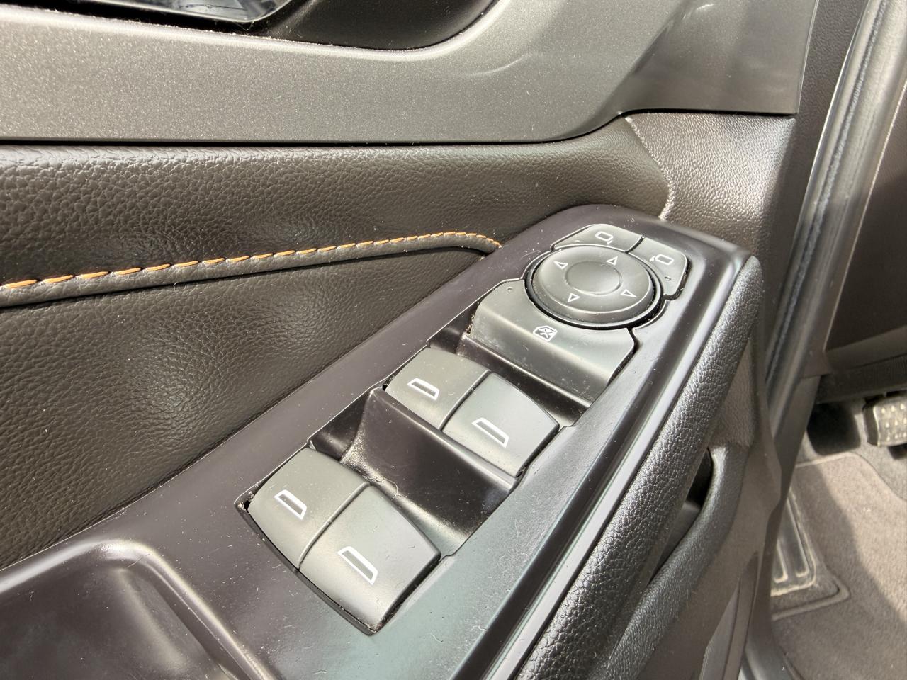 Chevrolet Traverse FWD 4dr LS w/1LS 2018