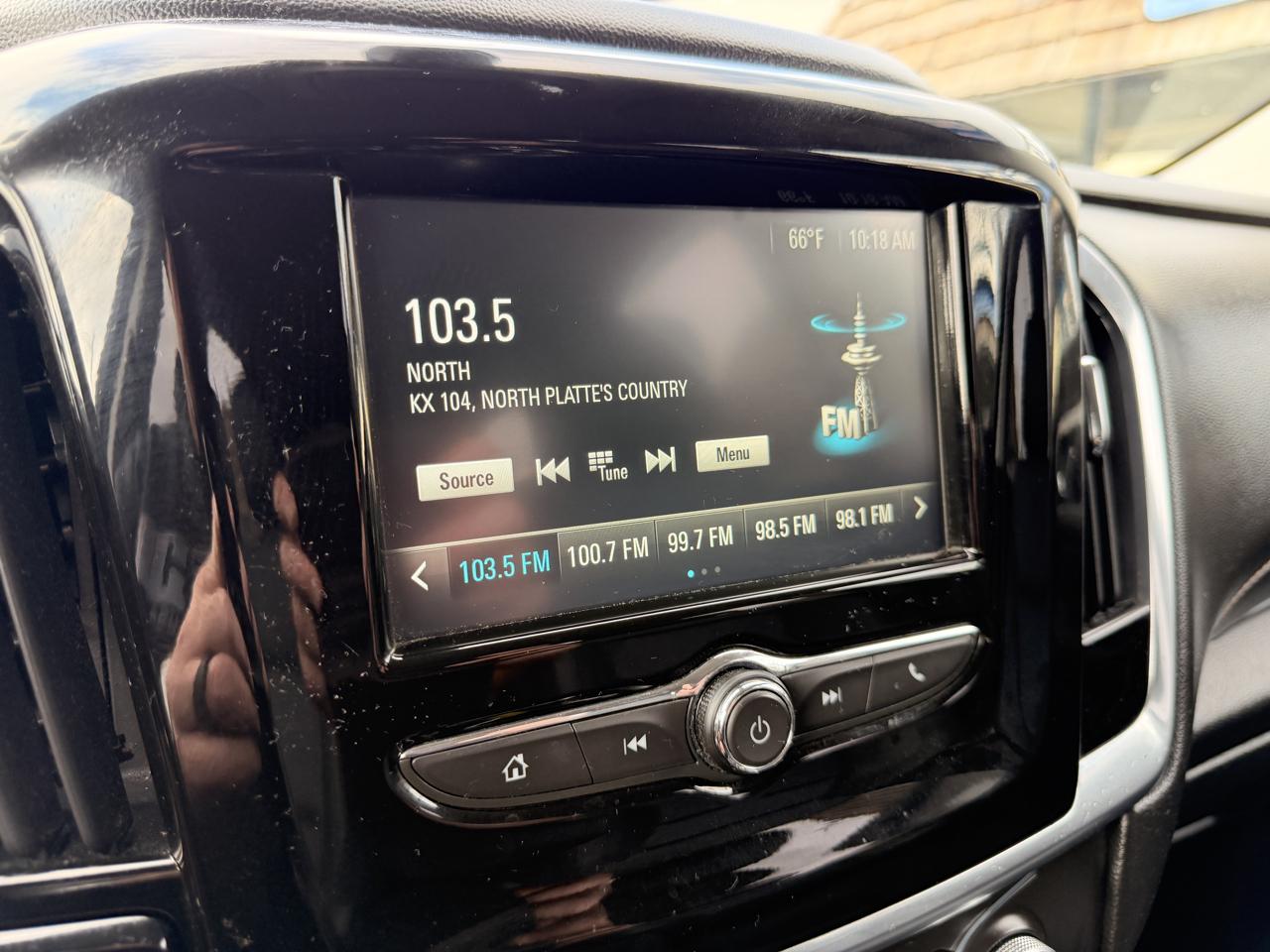 Chevrolet Traverse FWD 4dr LS w/1LS 2018
