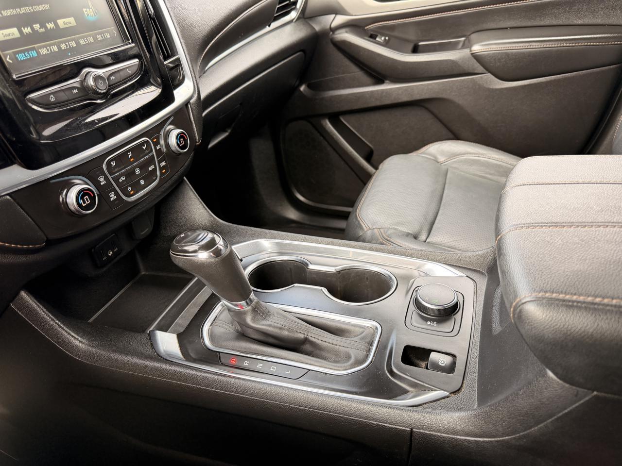 Chevrolet Traverse FWD 4dr LS w/1LS 2018
