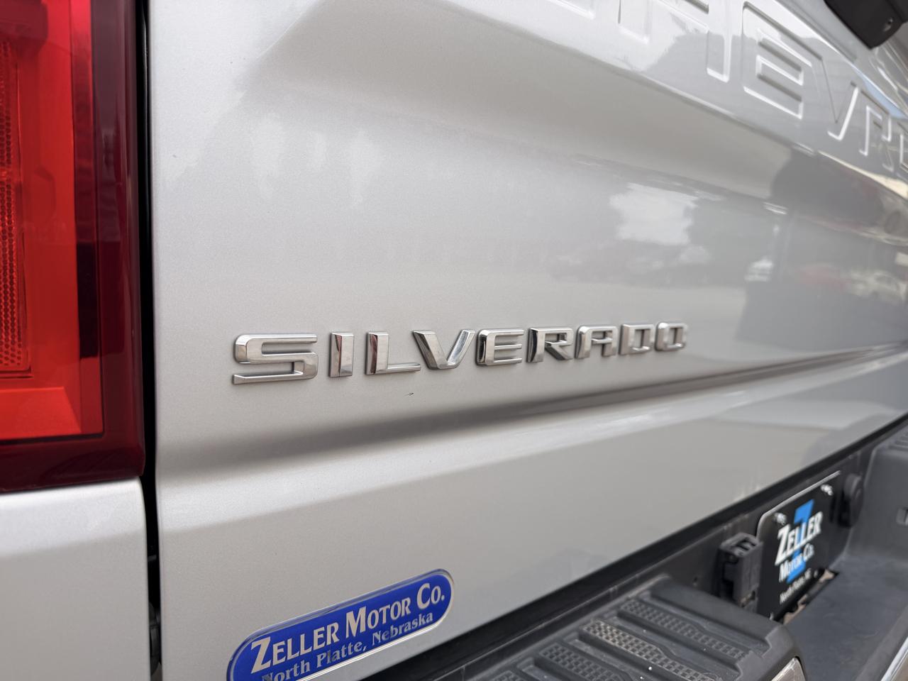 Chevrolet Silverado 1500 4WD Crew Cab 147" LTZ 2019