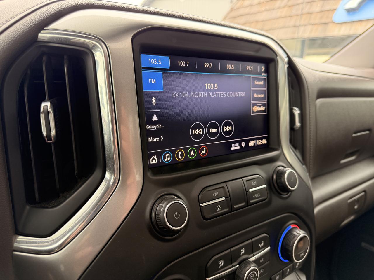 Chevrolet Silverado 1500 4WD Crew Cab 147" LTZ 2019