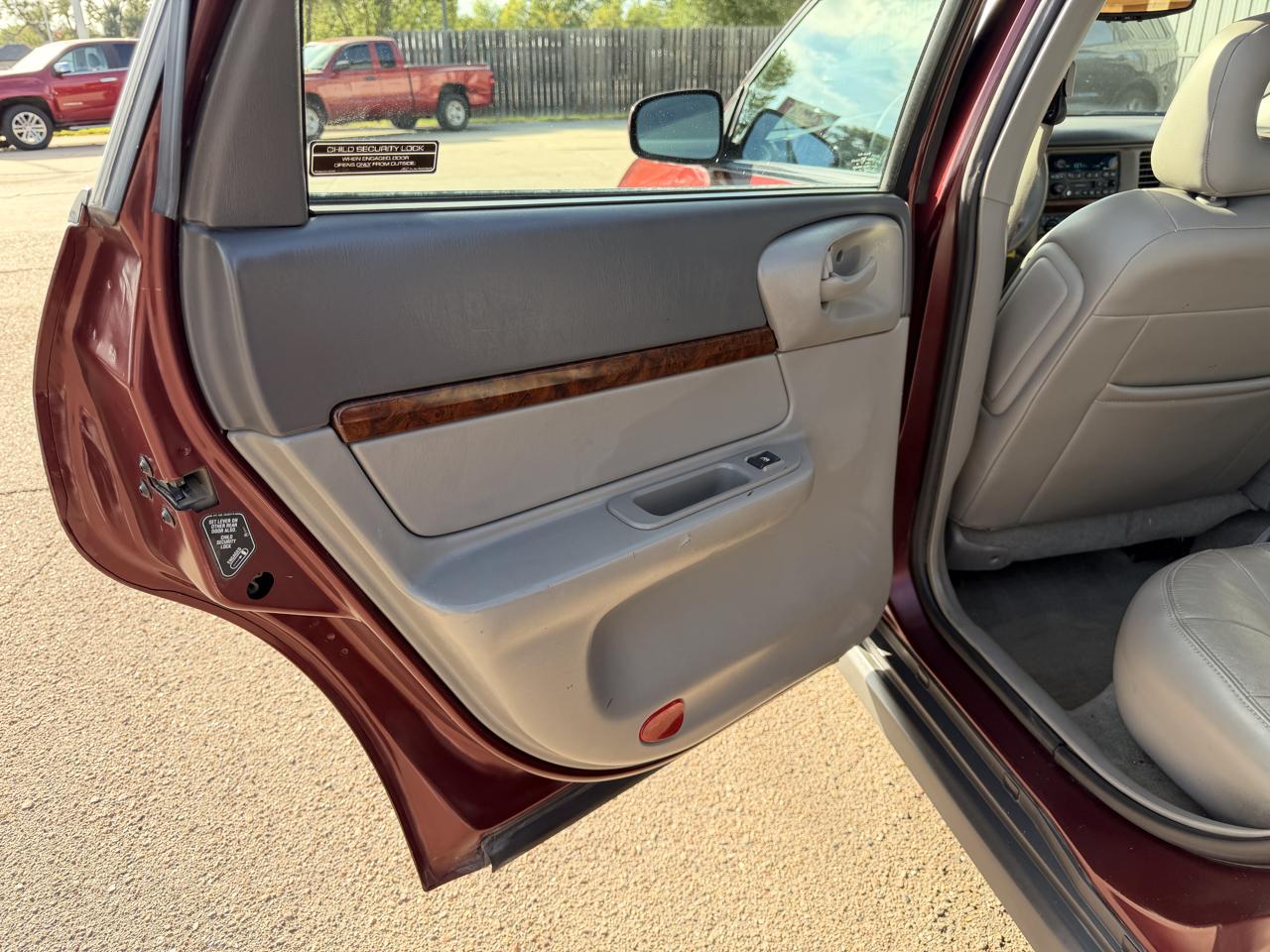 Chevrolet Impala 4dr Sdn 2000
