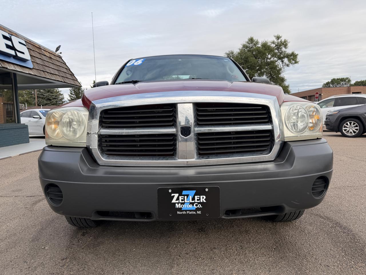 Dodge Dakota 2dr Club Cab 131 ST 2006
