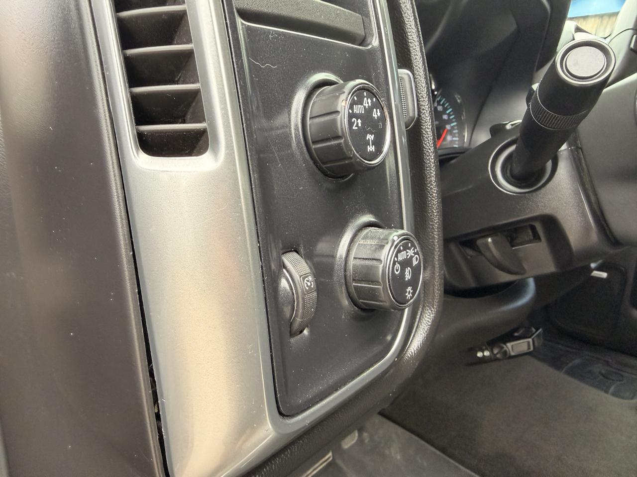 Chevrolet Silverado 1500 4WD Crew Cab 143.5" LT w/1LT 2014