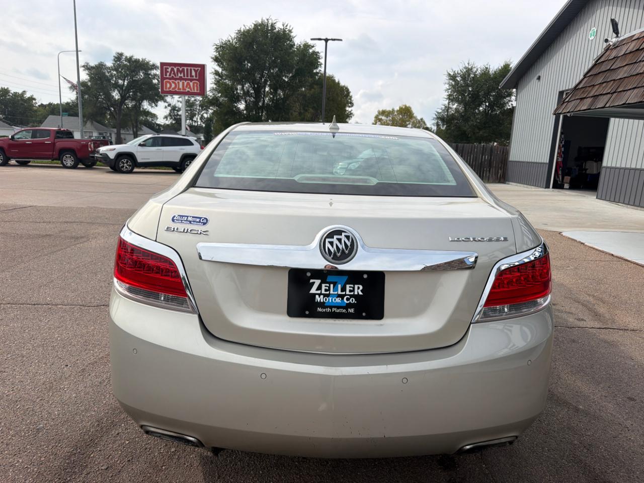 Buick LaCrosse 4dr Sdn Leather FWD 2013