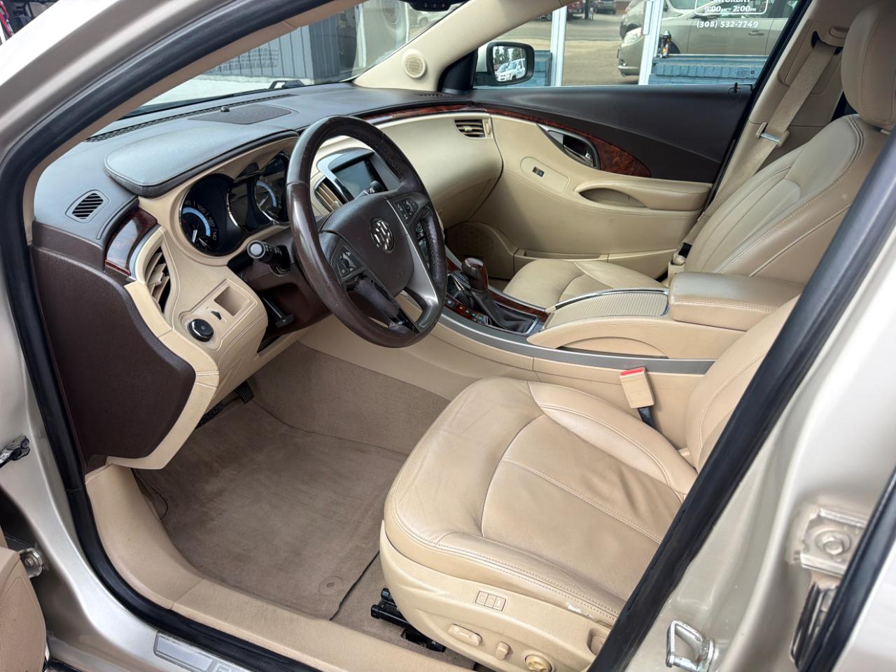 Buick LaCrosse 4dr Sdn Leather FWD 2013