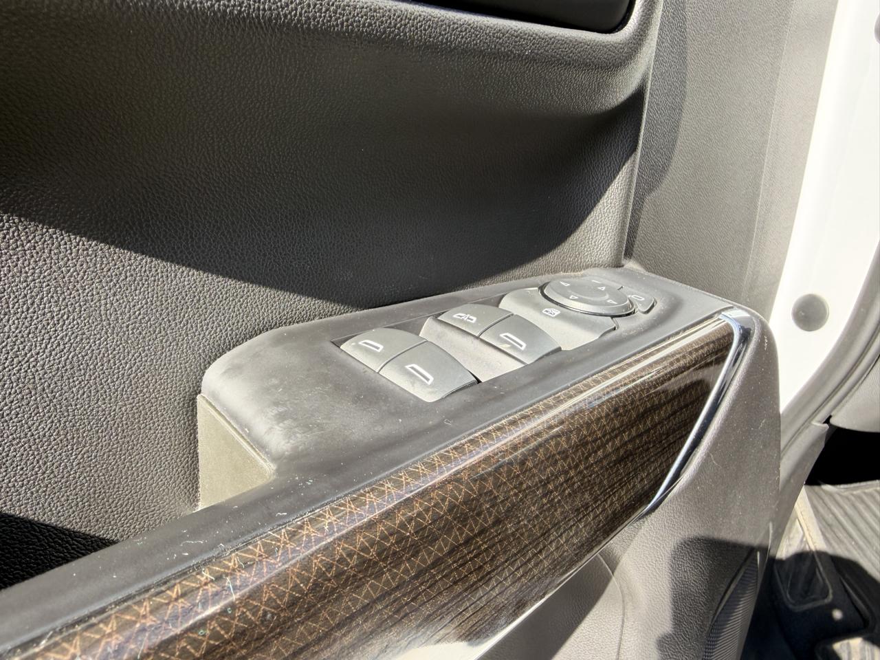 Chevrolet Silverado 1500 4WD Crew Cab 147" LT 2019