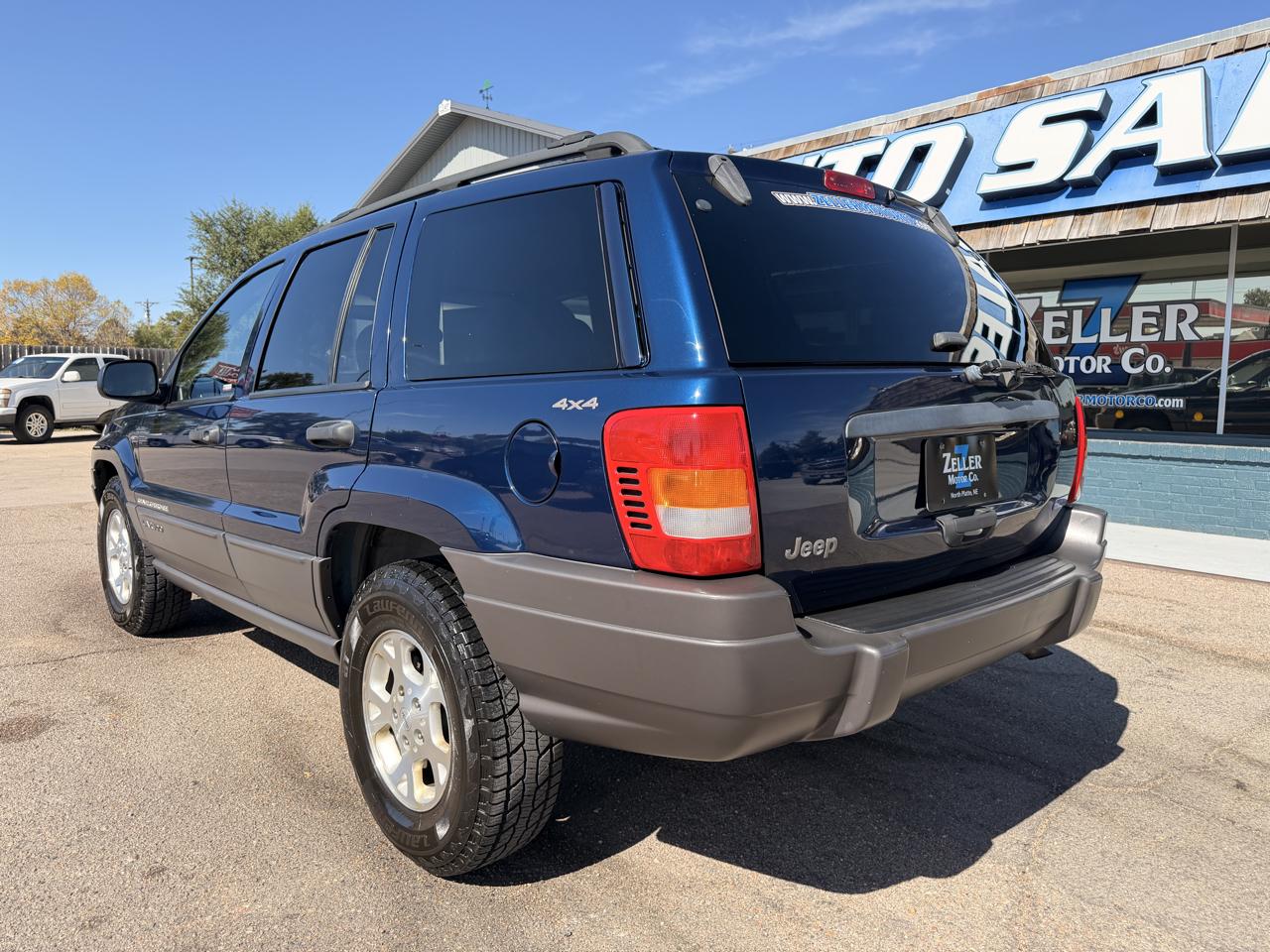 Jeep Grand Cherokee 4dr Laredo 4WD 2001
