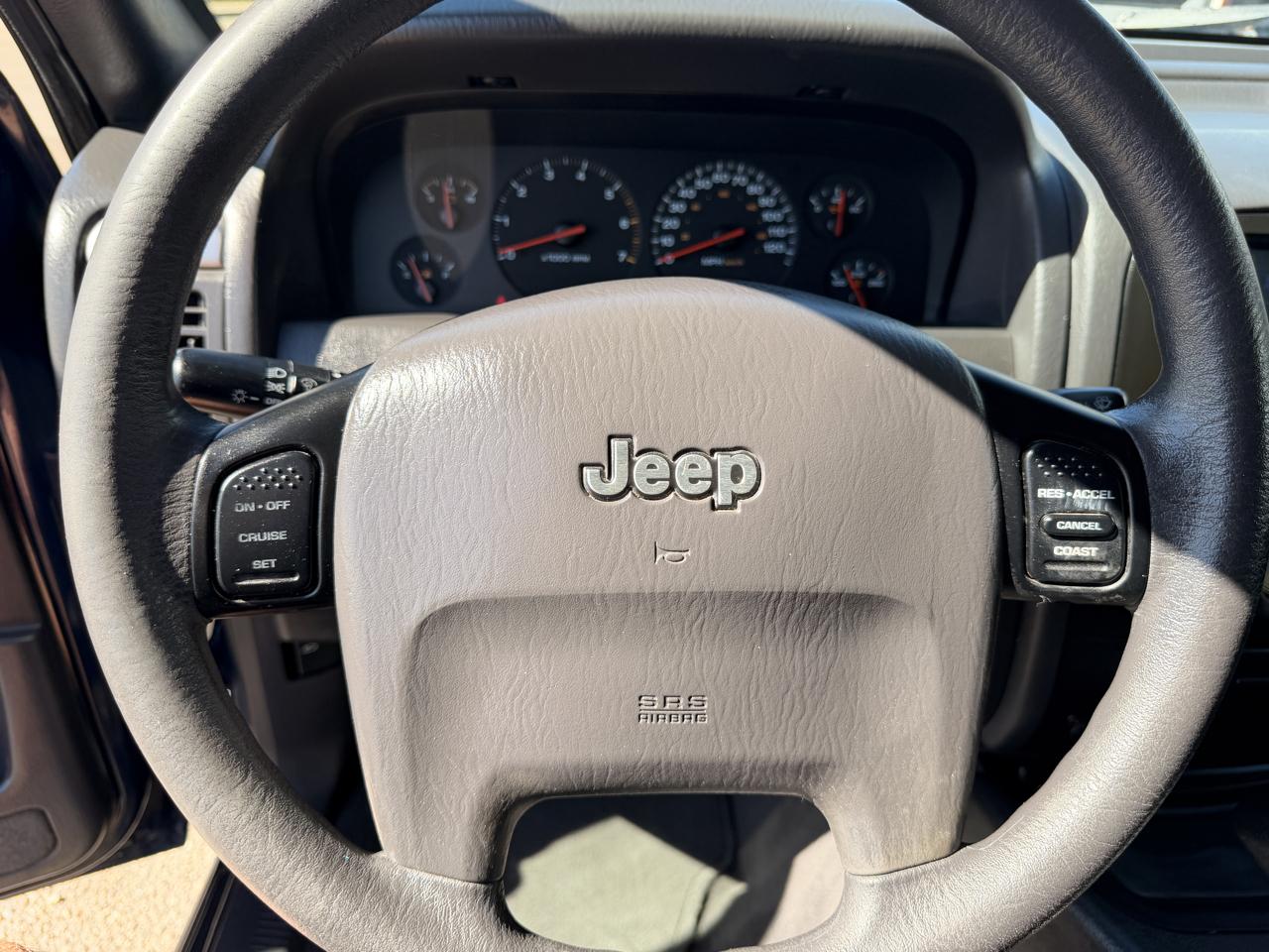Jeep Grand Cherokee 4dr Laredo 4WD 2001