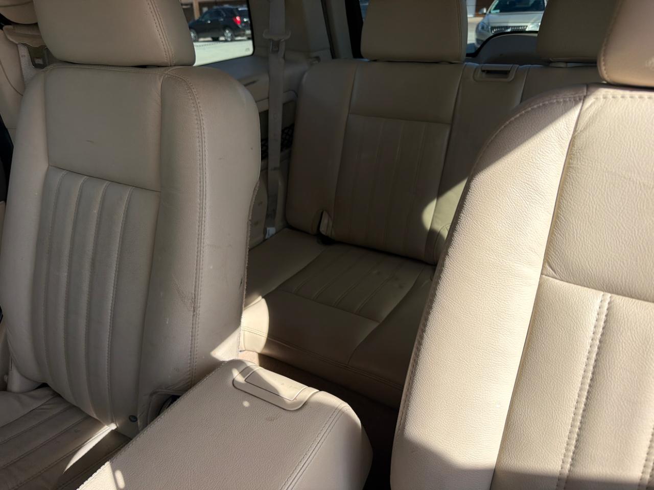 Lincoln Aviator 4dr AWD Ultimate 2004