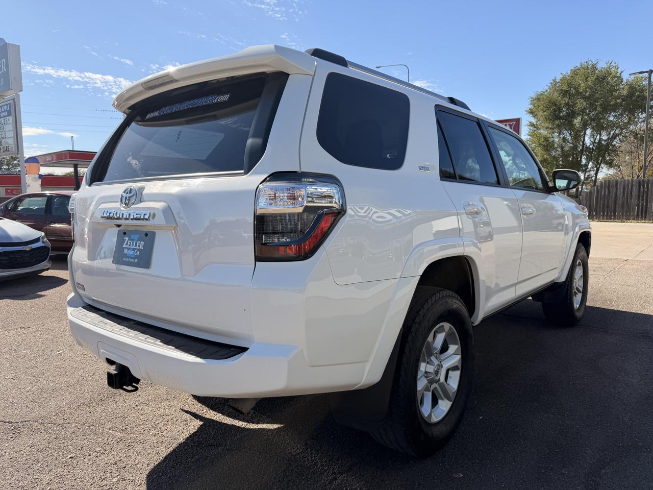 Toyota 4Runner SR5 V8 4WD 2019