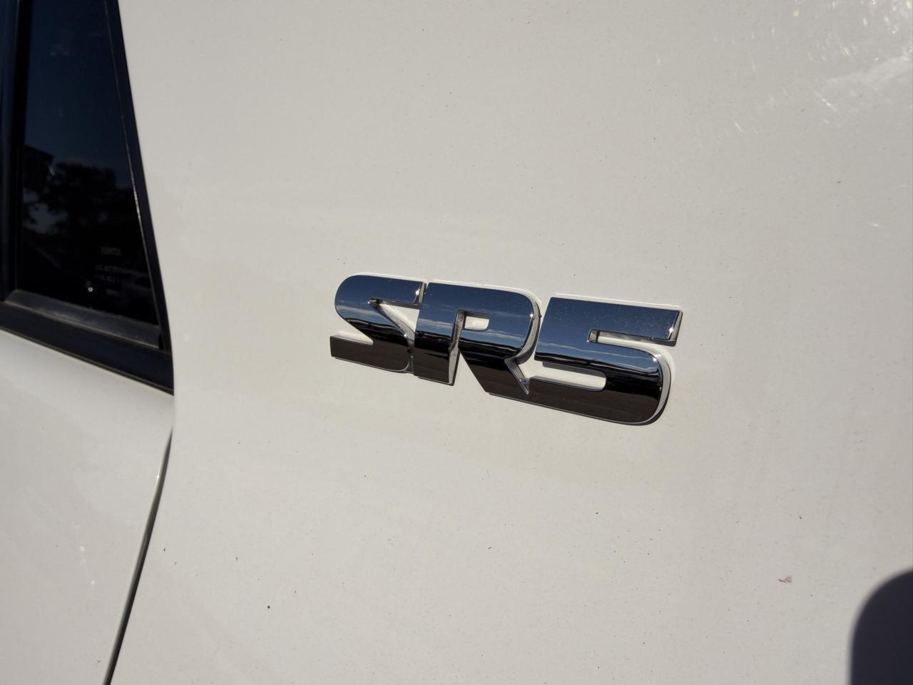 Toyota 4Runner SR5 V8 4WD 2019