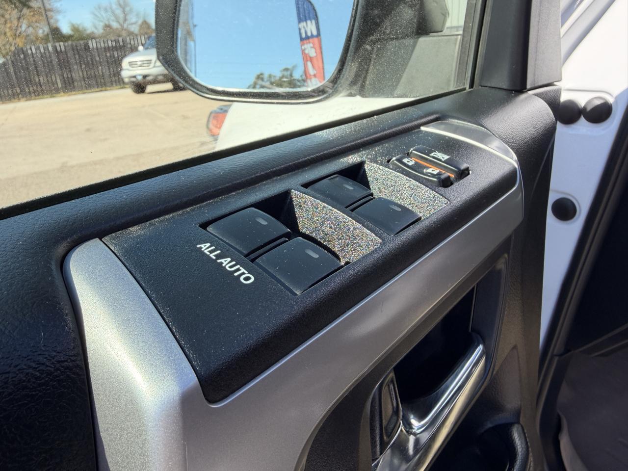Toyota 4Runner SR5 V8 4WD 2019