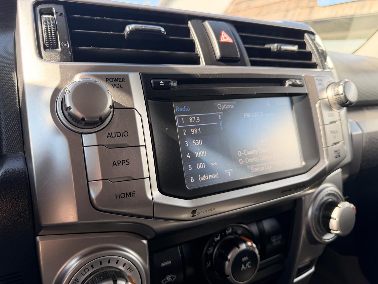 Toyota 4Runner SR5 V8 4WD 2019