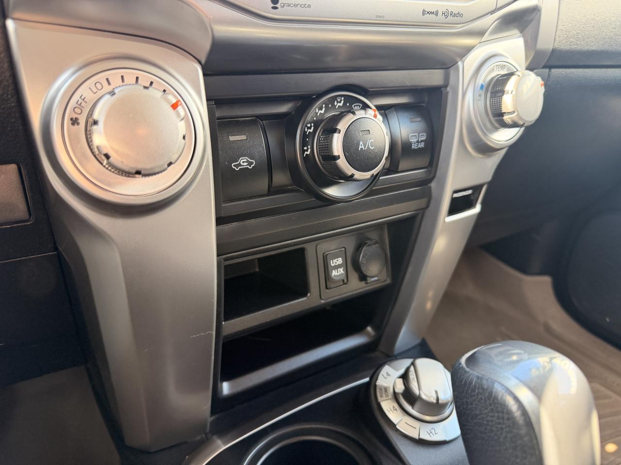 Toyota 4Runner SR5 V8 4WD 2019