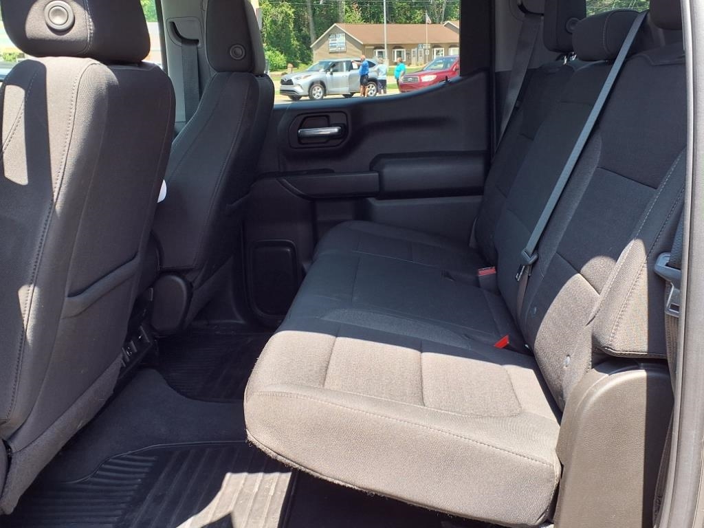 Chevrolet Silverado 1500 LTD 4WD Crew Cab 147" LT w/2FL 2022