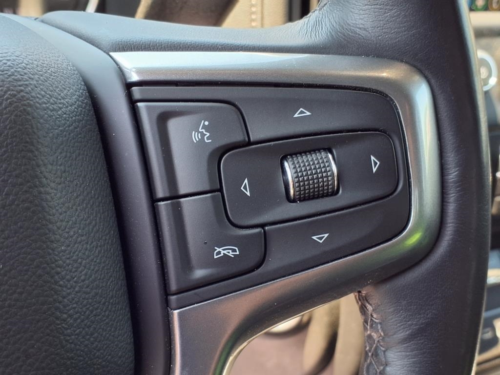 Chevrolet Silverado 1500 LTD 4WD Crew Cab 147" LT w/2FL 2022