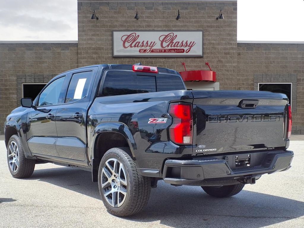 Chevrolet Colorado 4WD Crew Cab Z71 2023 Chevrolet Colorado 4WD Crew Cab Z71 2023