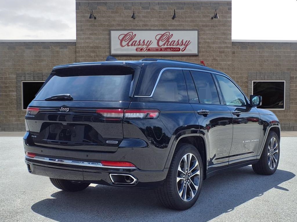 Jeep Grand Cherokee Overland 4x4 2022 Jeep Grand Cherokee Overland 4x4 2022