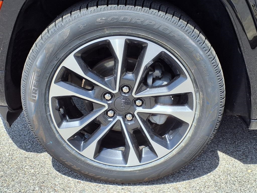 Jeep Grand Cherokee Overland 4x4 2022 Jeep Grand Cherokee Overland 4x4 2022