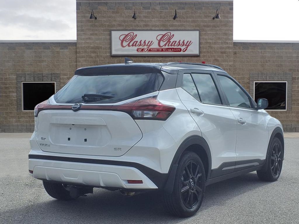 Nissan Kicks SR FWD 2023 Nissan Kicks SR FWD 2023