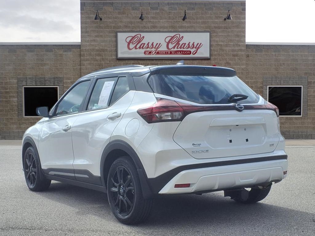 Nissan Kicks SR FWD 2023 Nissan Kicks SR FWD 2023