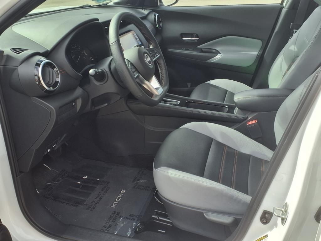 Nissan Kicks SR FWD 2023 Nissan Kicks SR FWD 2023