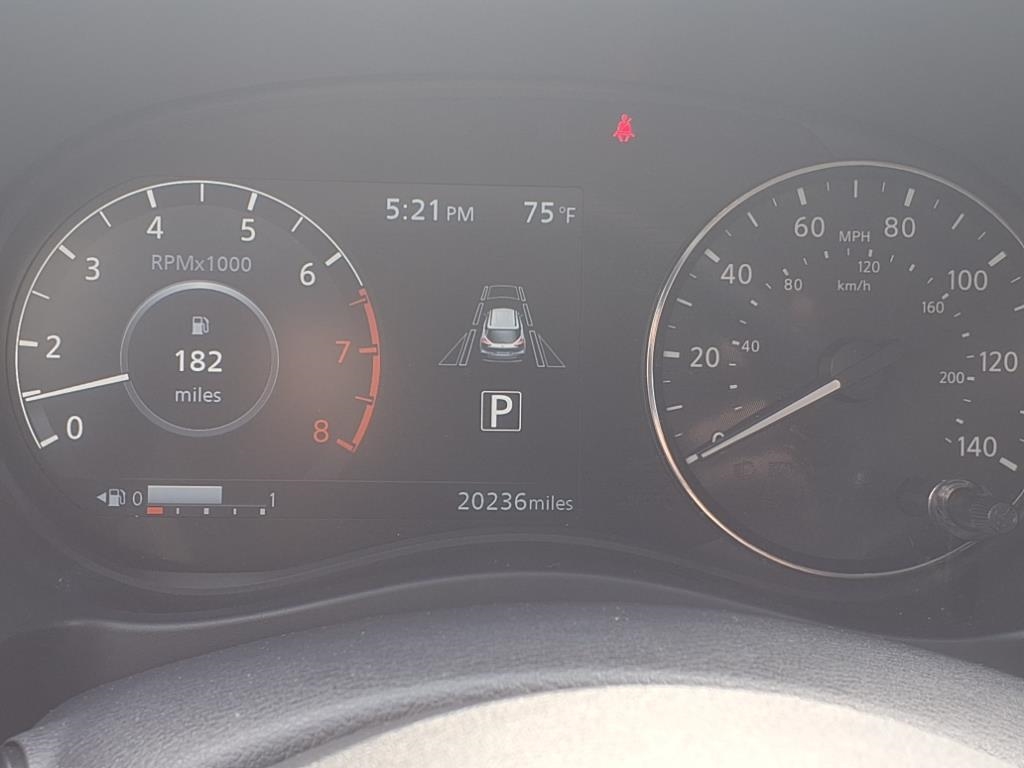 Nissan Kicks SR FWD 2023 Nissan Kicks SR FWD 2023