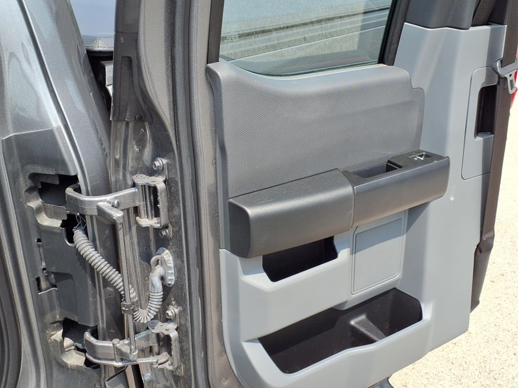 Ford F-150 XL 4WD SuperCab 6.5' Box 2024